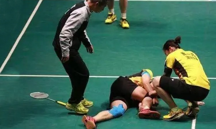 NBA ｜ 阿门汤普森大三元 火箭4天内双杀骑士